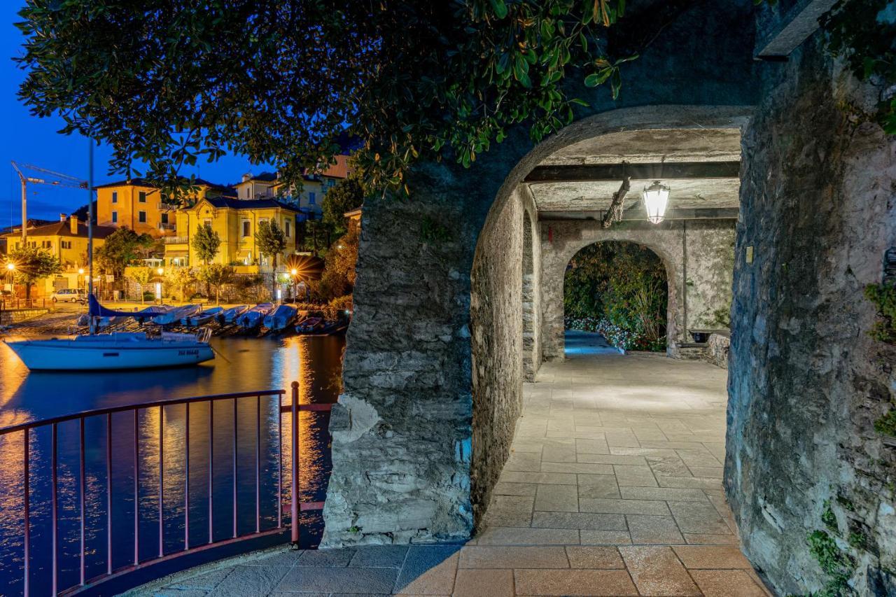 Varenna Perfect Place 2 Suites ภายนอก รูปภาพ