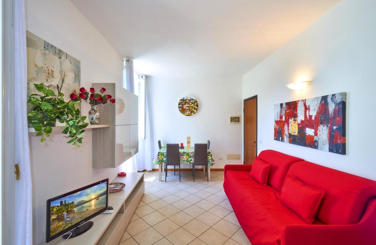 Varenna Perfect Place 2 Suites ภายนอก รูปภาพ